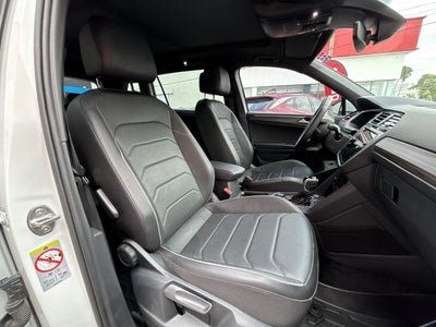 2024 Volkswagen Tiguan 2.0 R-Line At