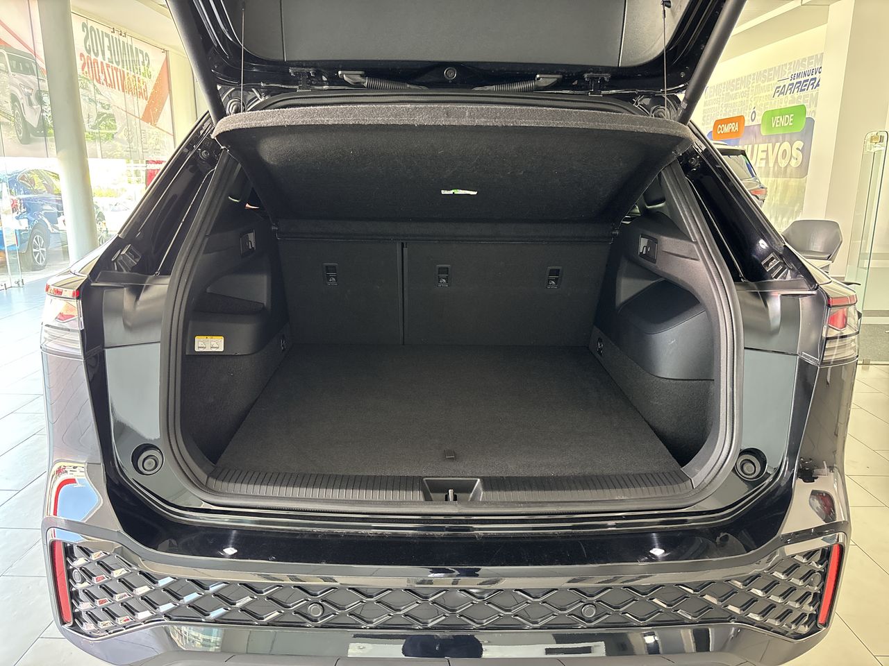 2025 Volkswagen Tiguan 1.4 R-Line At