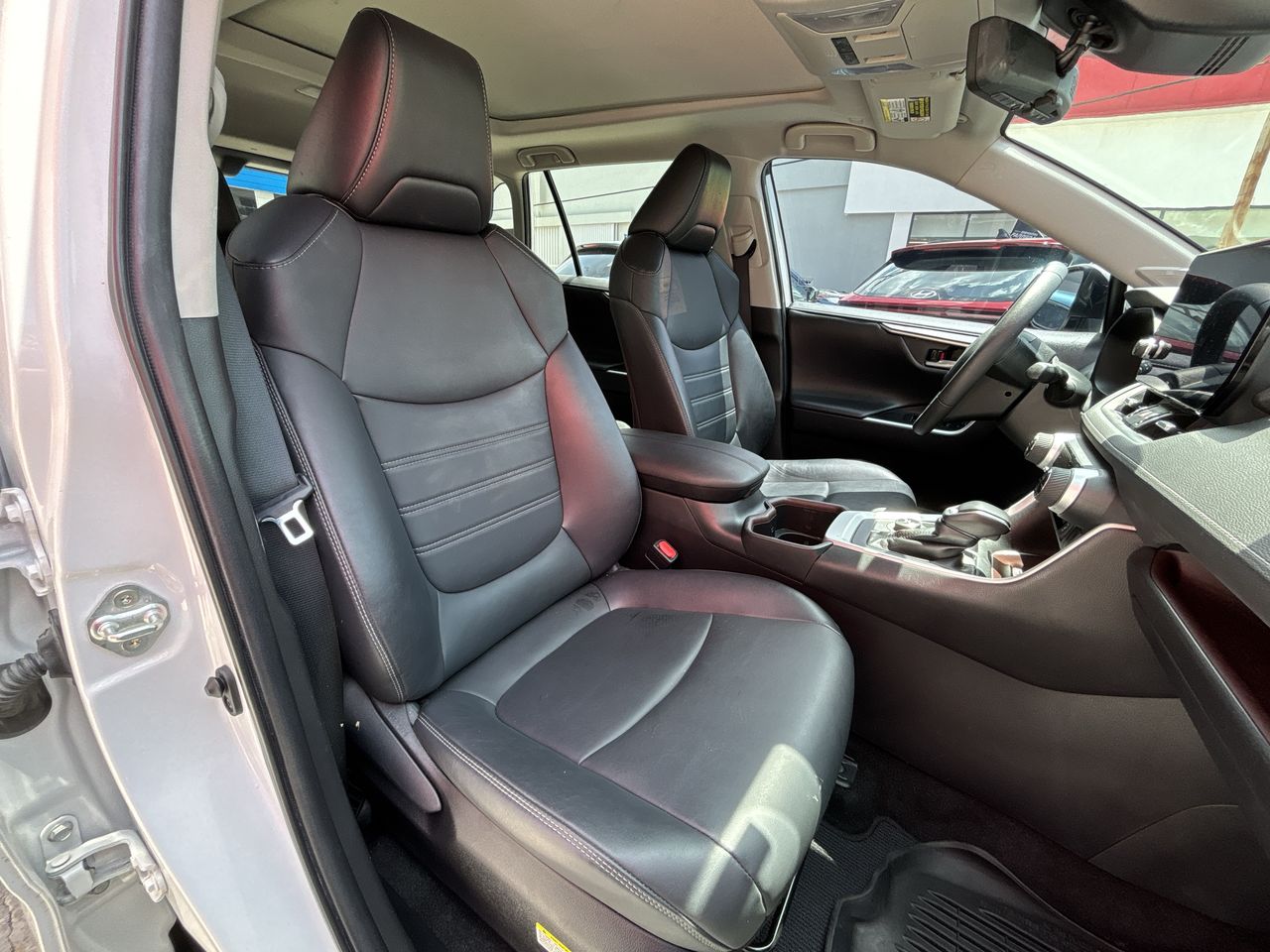 2023 Toyota RAV4 2.5 Limited Hybrid At