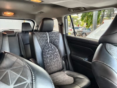 2024 Toyota Highlander 2.5 Nightshade Hev At
