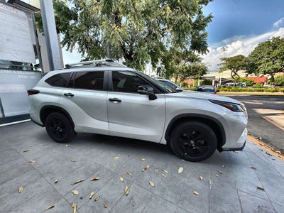 2024 Toyota Highlander 2.5 Nightshade Hev At