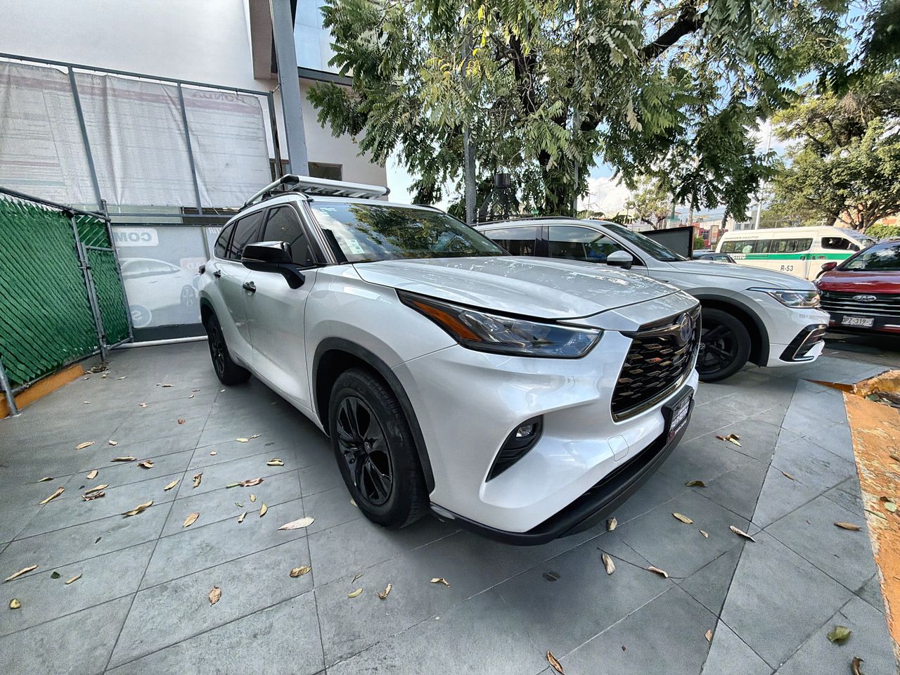 2024 Toyota Highlander 2.5 Nightshade Hev At