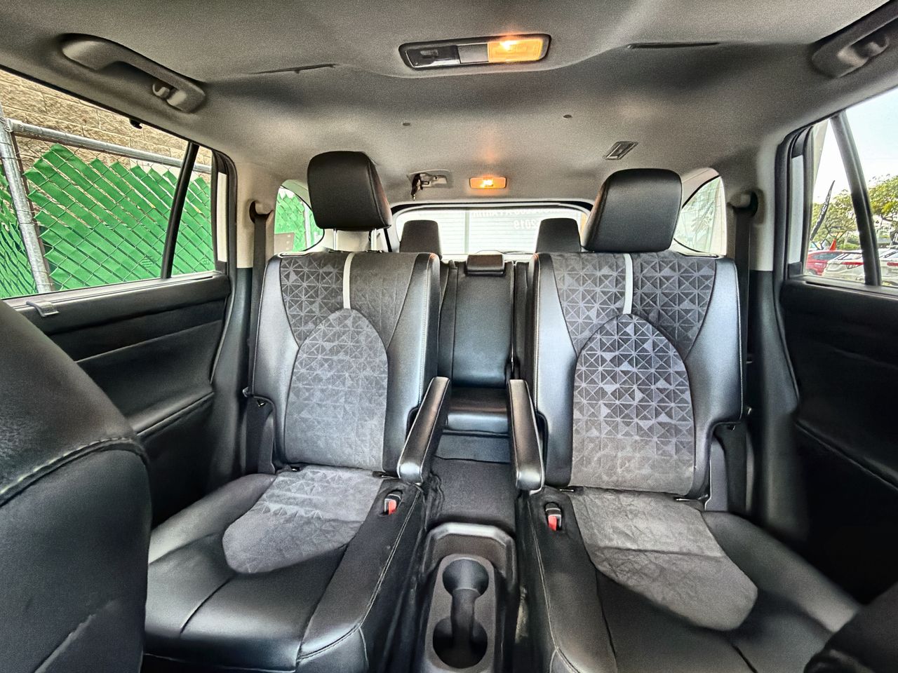 2024 Toyota Highlander 2.5 Nightshade Hev At