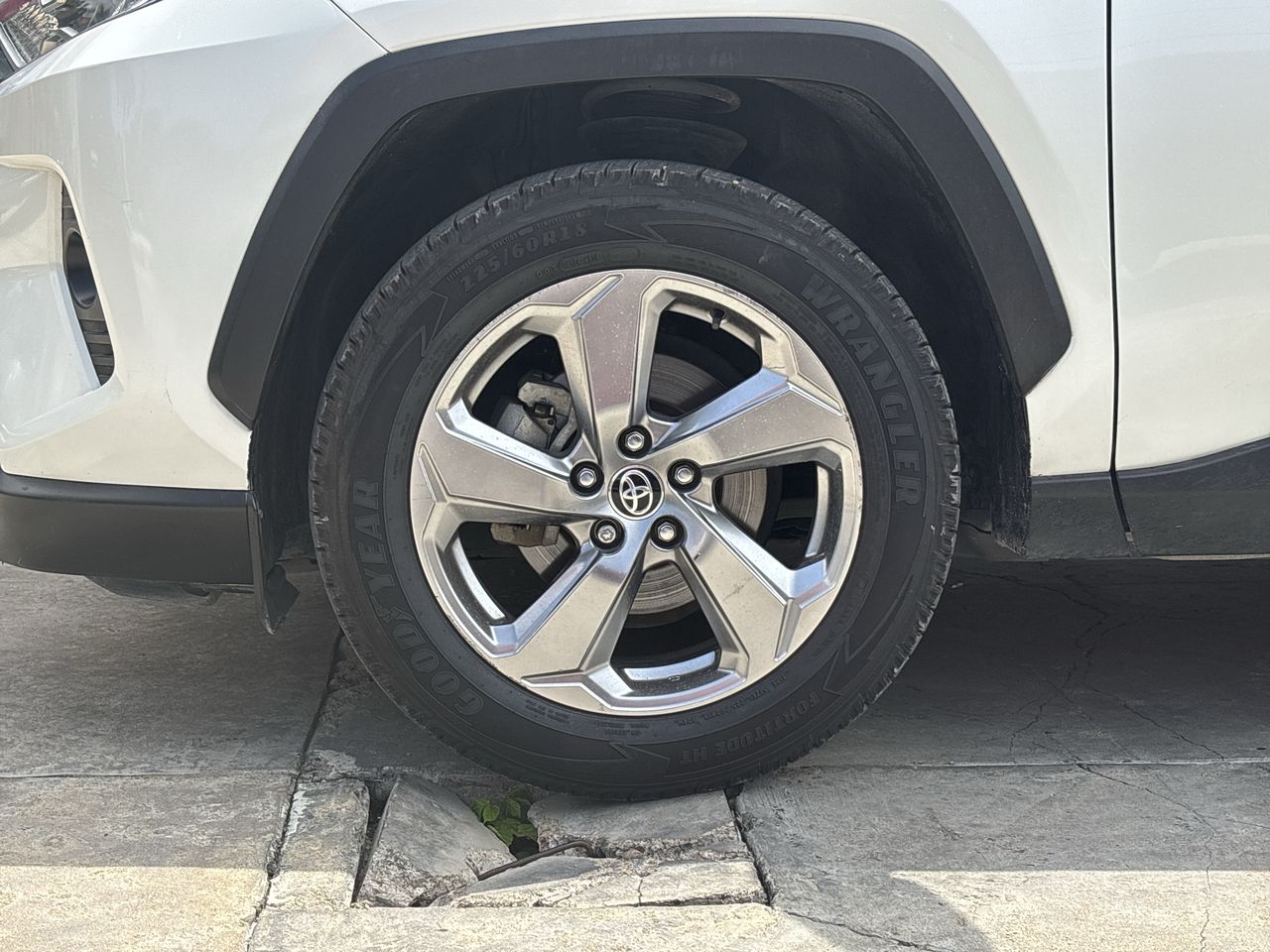 2020 Toyota RAV4 2.5 Limited At