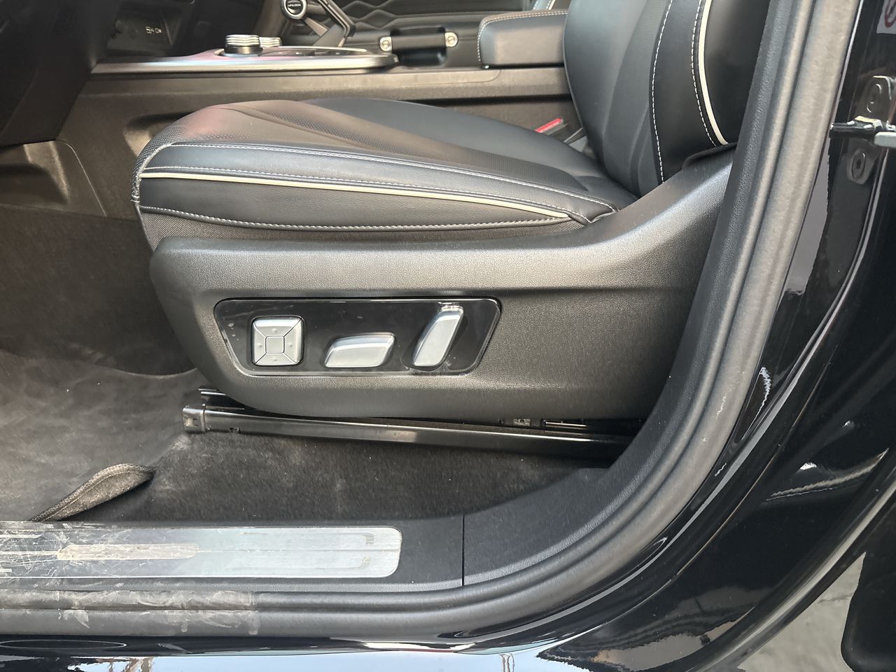 2025 GWM Tank 300 2.0 Luxury Hev