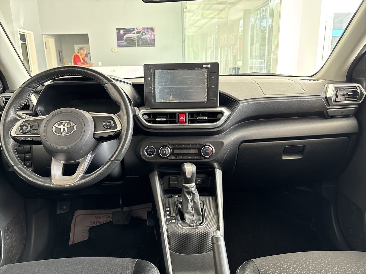 2023 Toyota Raize 1.0 XLE Bi-Tono At
