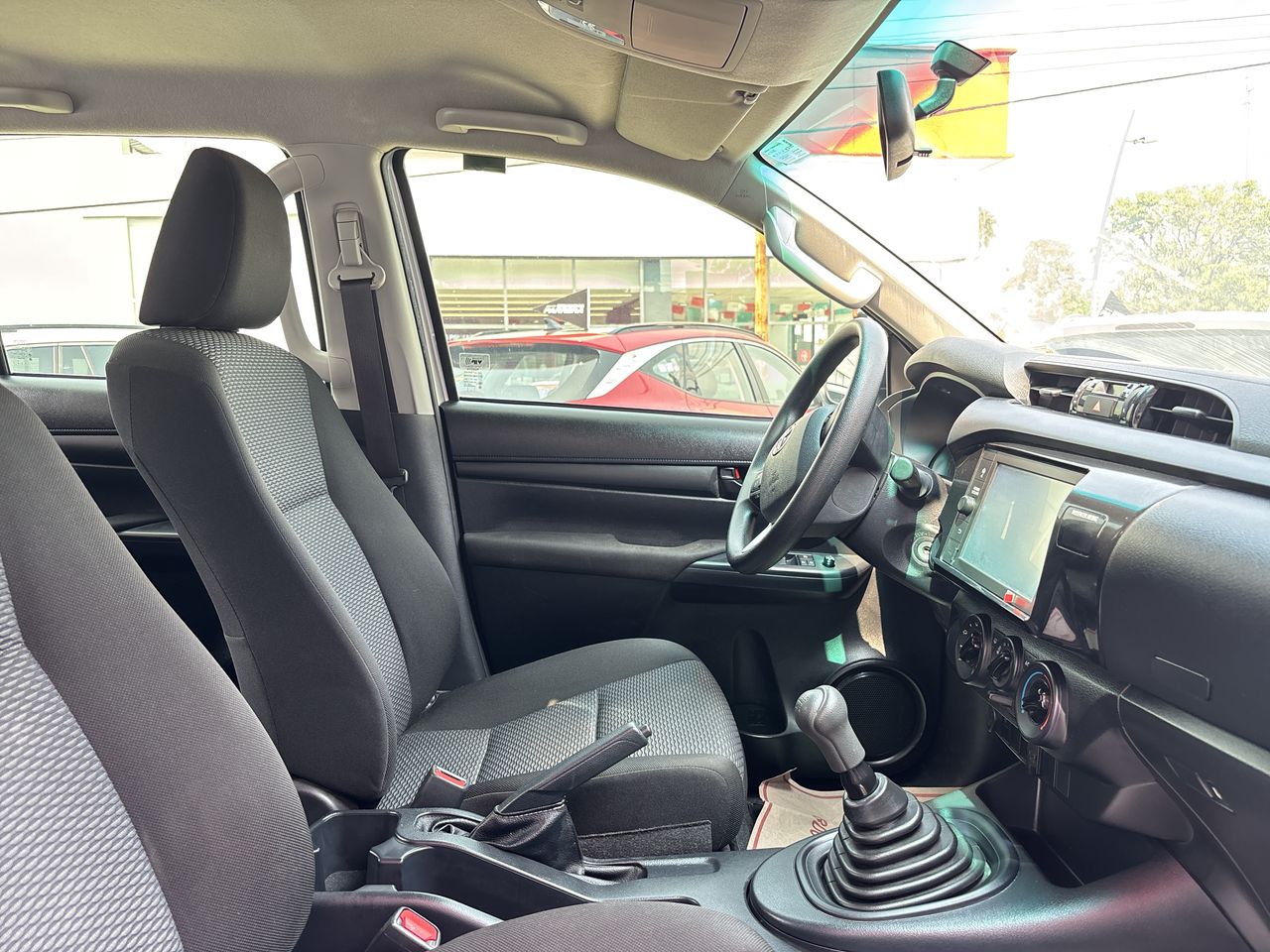 2026 Toyota Hilux 2.7 Doble Cabina Sr Mt