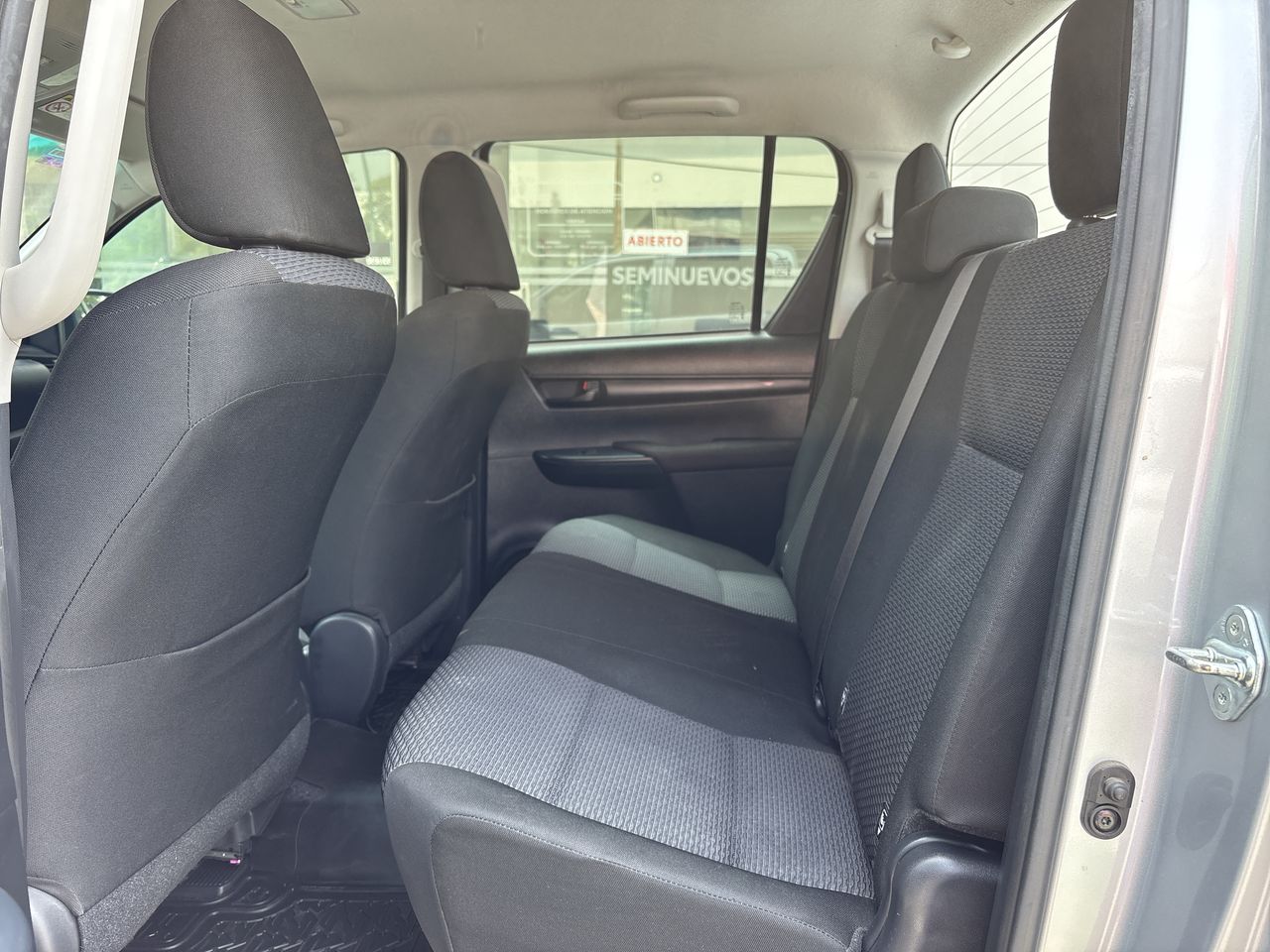 2026 Toyota Hilux 2.7 Doble Cabina Sr Mt