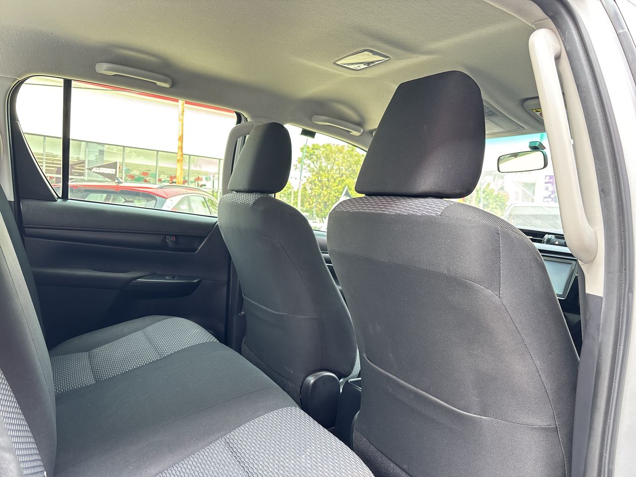 2026 Toyota Hilux 2.7 Doble Cabina Sr Mt