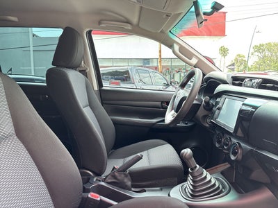 2026 Toyota Hilux 2.7 Doble Cabina Sr Mt