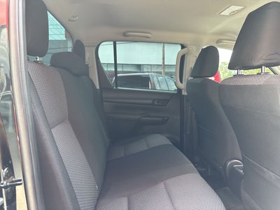 2026 Toyota Hilux 2.7 Doble Cabina Sr Mt