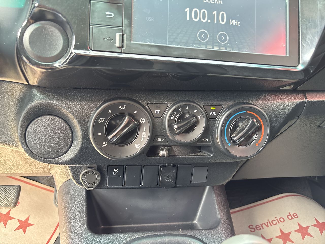 2026 Toyota Hilux 2.7 Doble Cabina Sr Mt