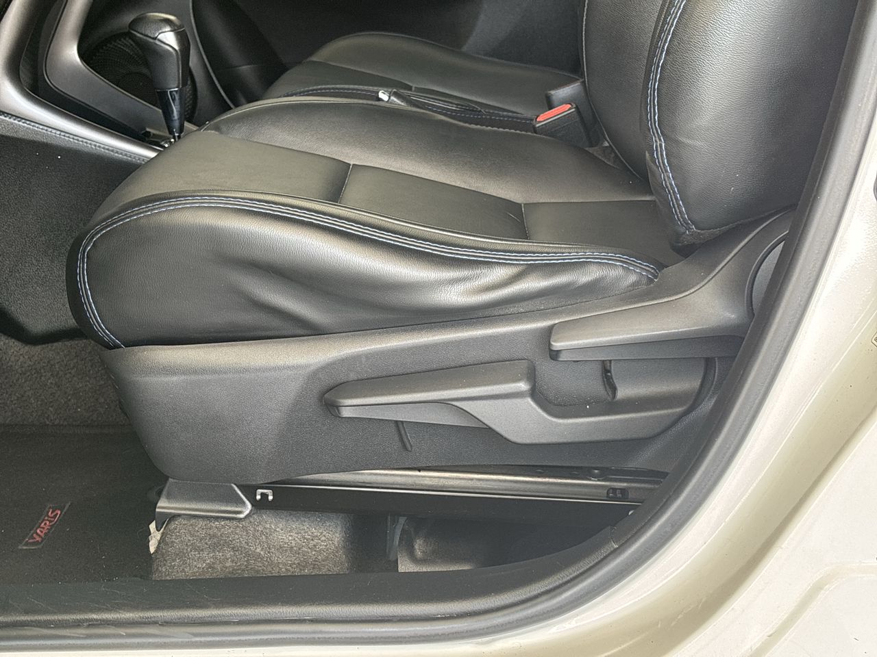 2021 Toyota Yaris 1.5 S Hb At
