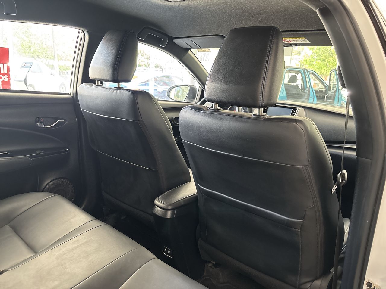 2021 Toyota Yaris 1.5 S Hb At