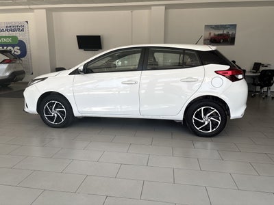 2021 Toyota Yaris 1.5 S Hb At