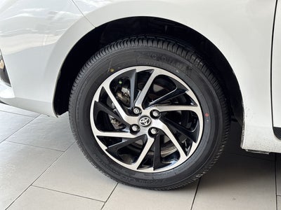 2022 Toyota Yaris 1.5 S Hb Mt