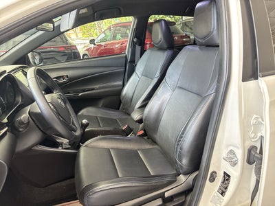 2022 Toyota Yaris 1.5 S Hb Mt