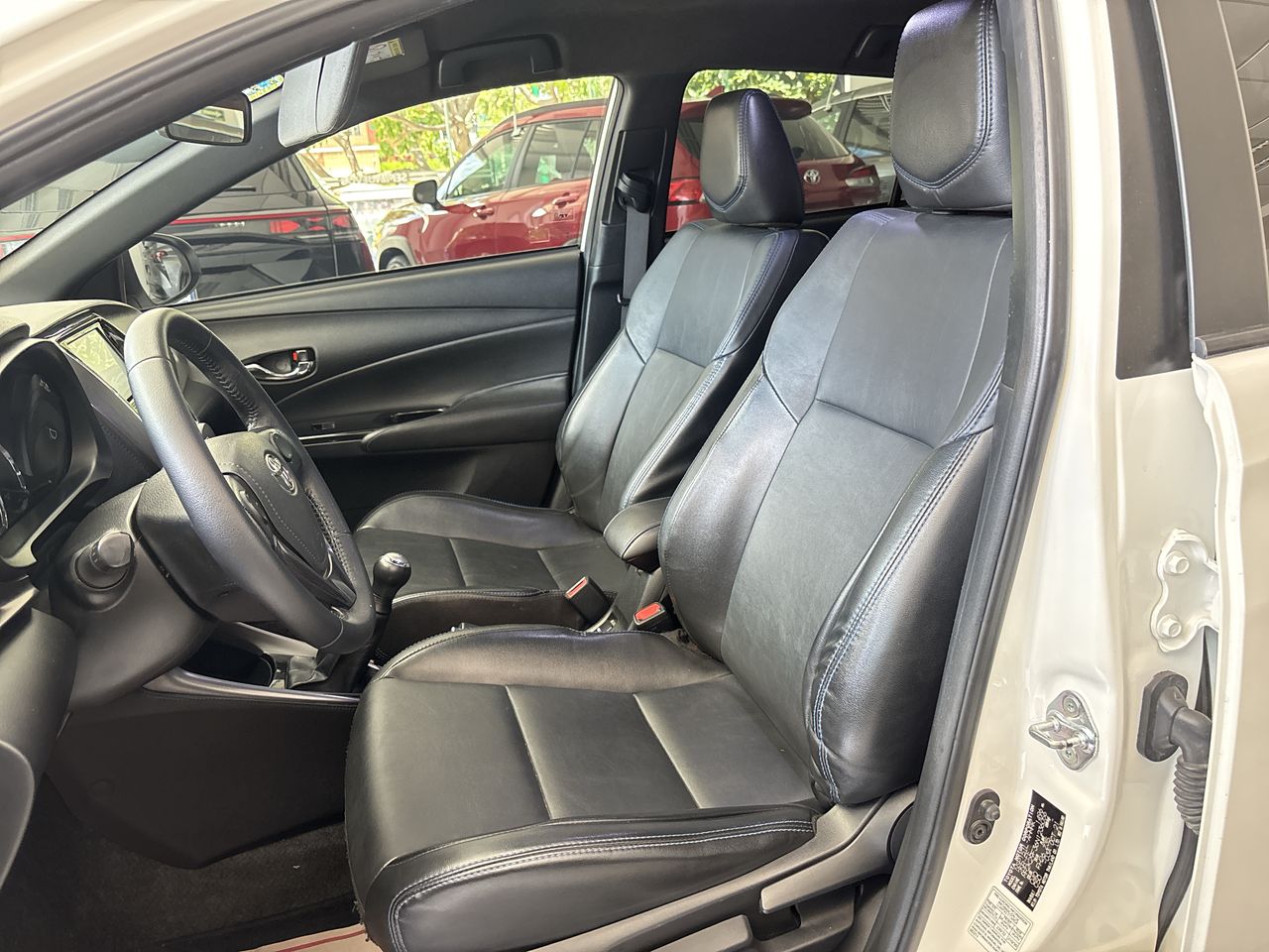 2022 Toyota Yaris 1.5 S Hb Mt