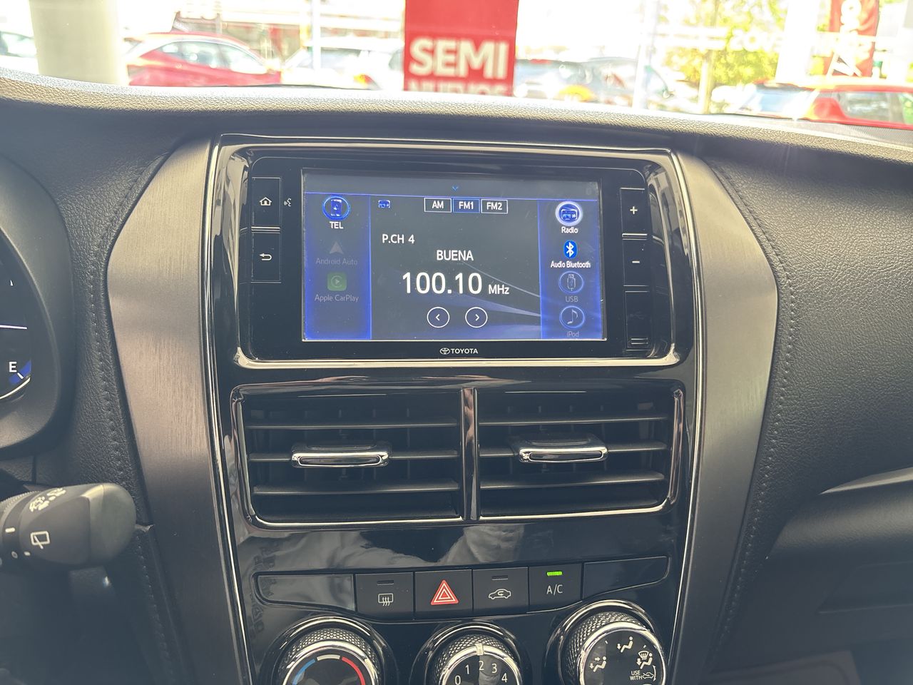 2022 Toyota Yaris 1.5 S Hb Mt