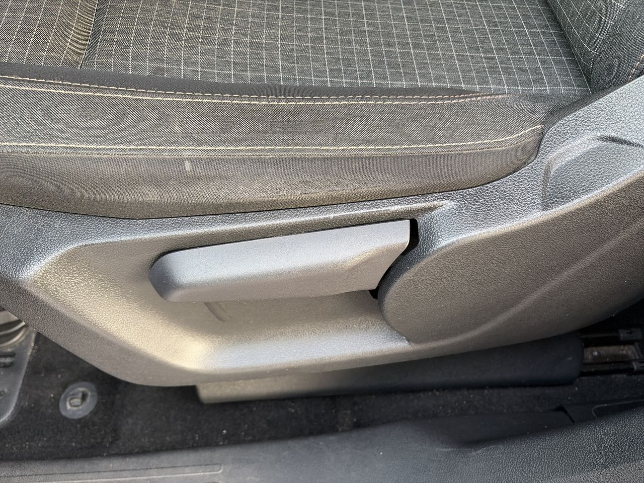 2024 Peugeot Rifter 1.2 Puretech Allure Pack At