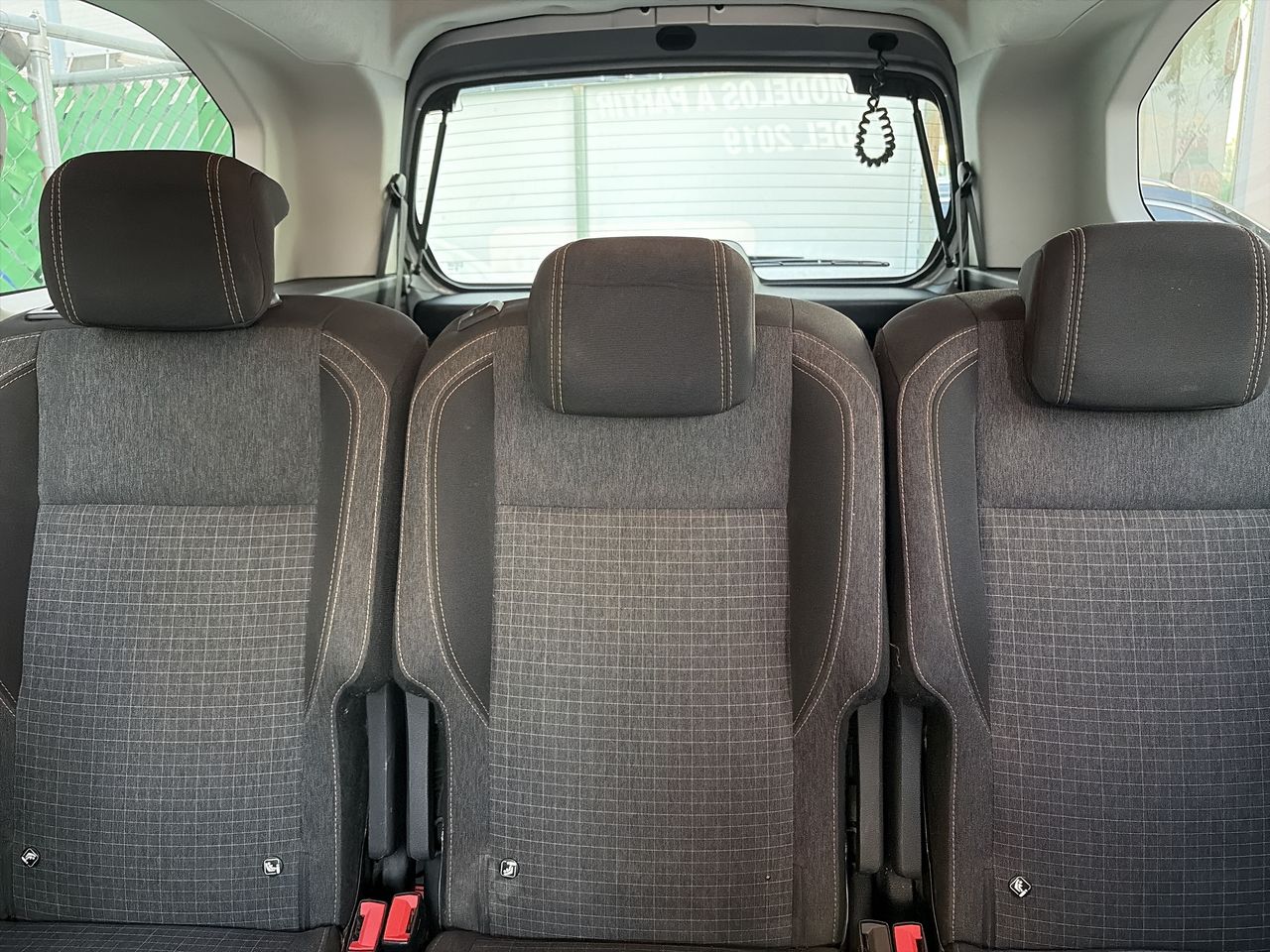2024 Peugeot Rifter 1.2 Puretech Allure Pack At