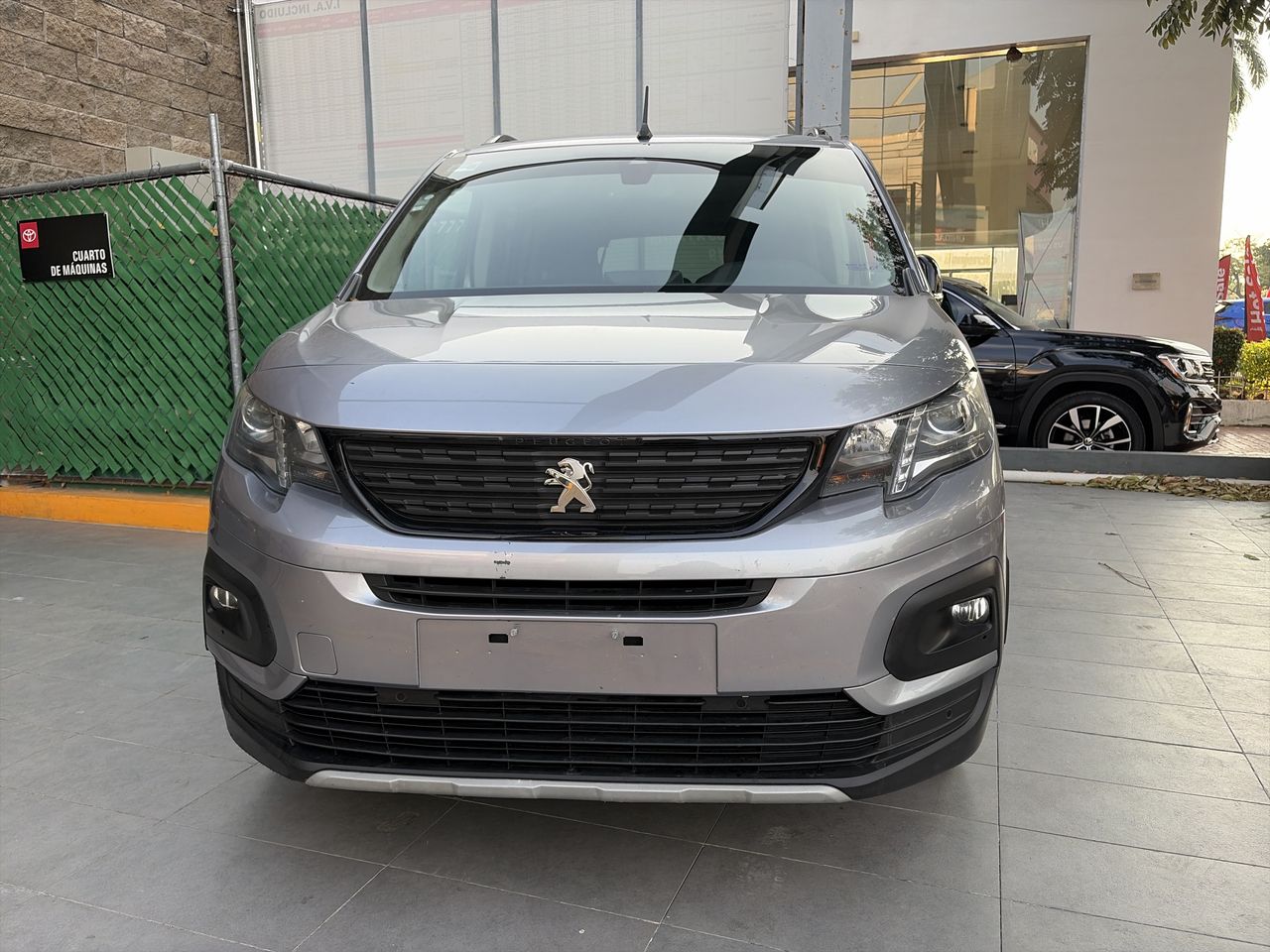 2024 Peugeot Rifter 1.2 Puretech Allure Pack At