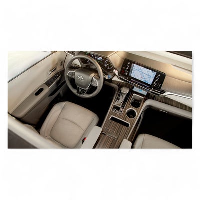 2025 Toyota Sienna LE HEV